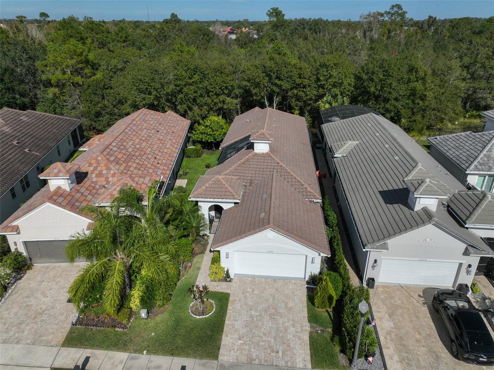 Image 29 of 34 For 2088 Sherbrook Avenue