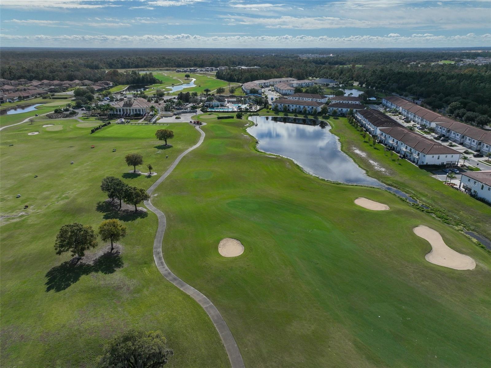 Image 32 of 34 For 2088 Sherbrook Avenue