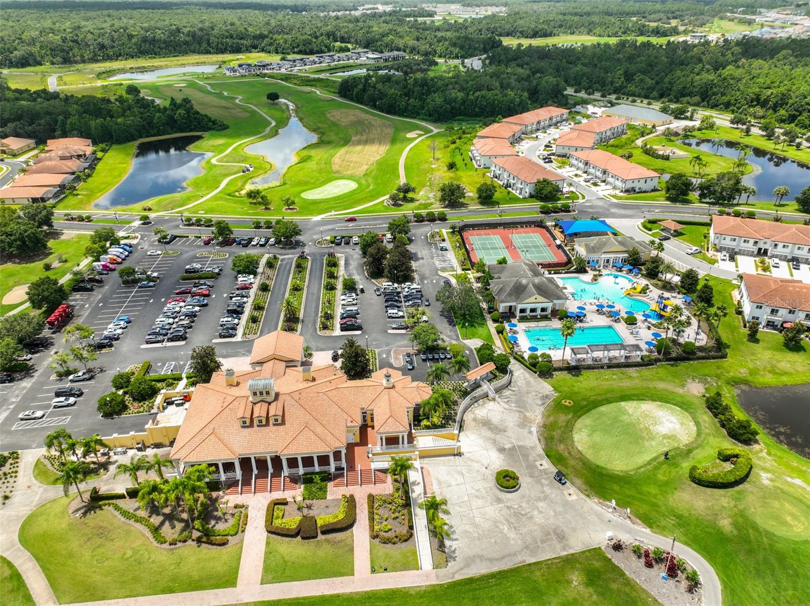 Image 33 of 34 For 2088 Sherbrook Avenue