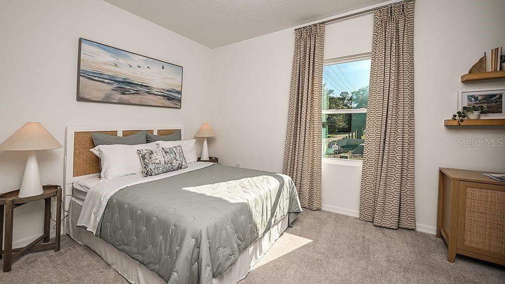 Image 12 of 15 For 686 Gladstone Way