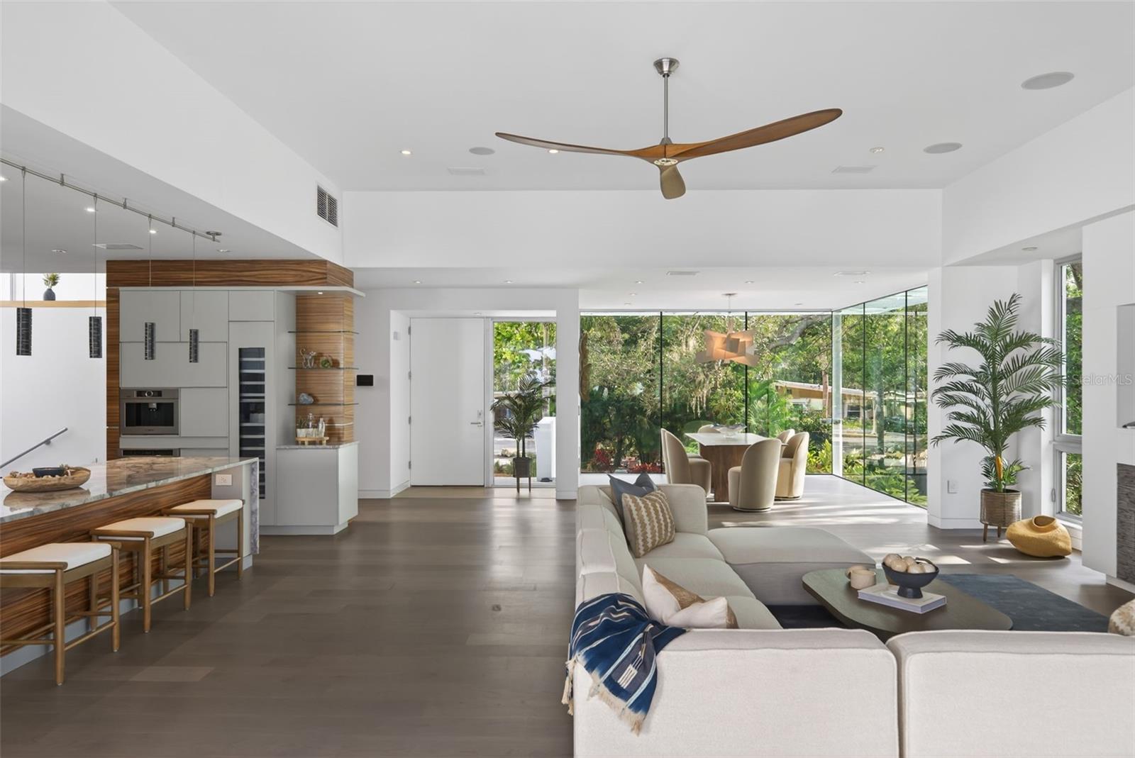 Image 13 of 64 For 1617 Palmetto Lane