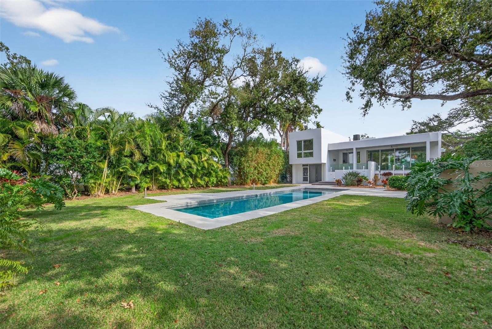 Image 2 of 64 For 1617 Palmetto Lane