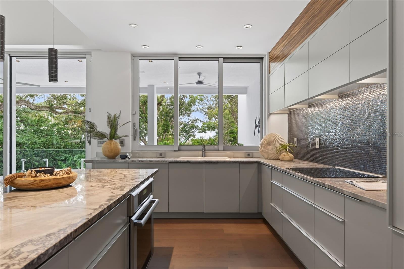 Image 22 of 64 For 1617 Palmetto Lane