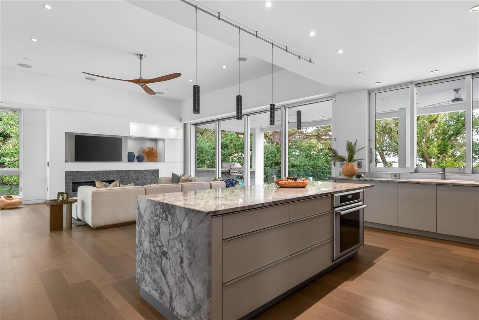 Image 23 of 64 For 1617 Palmetto Lane