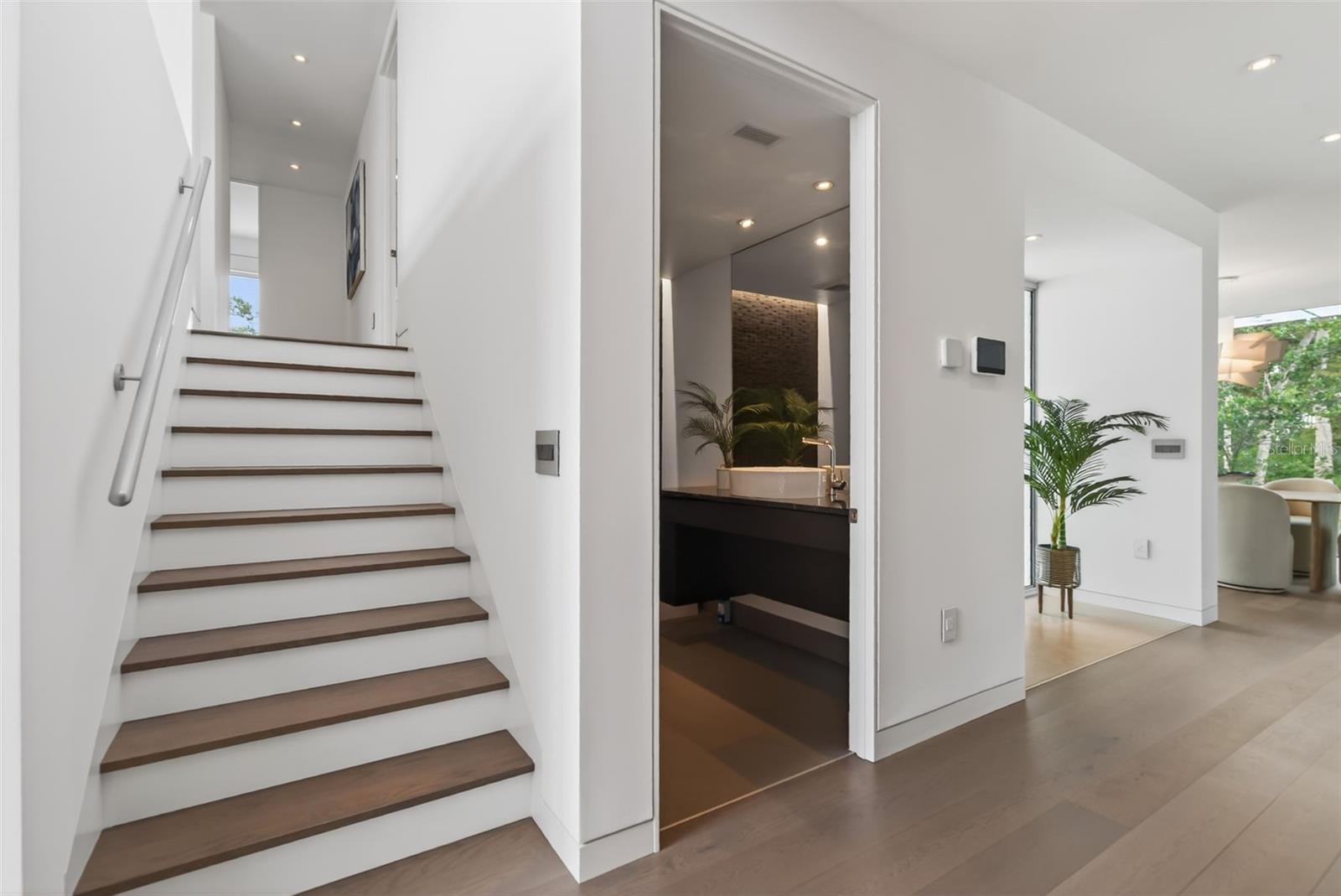 Image 25 of 64 For 1617 Palmetto Lane