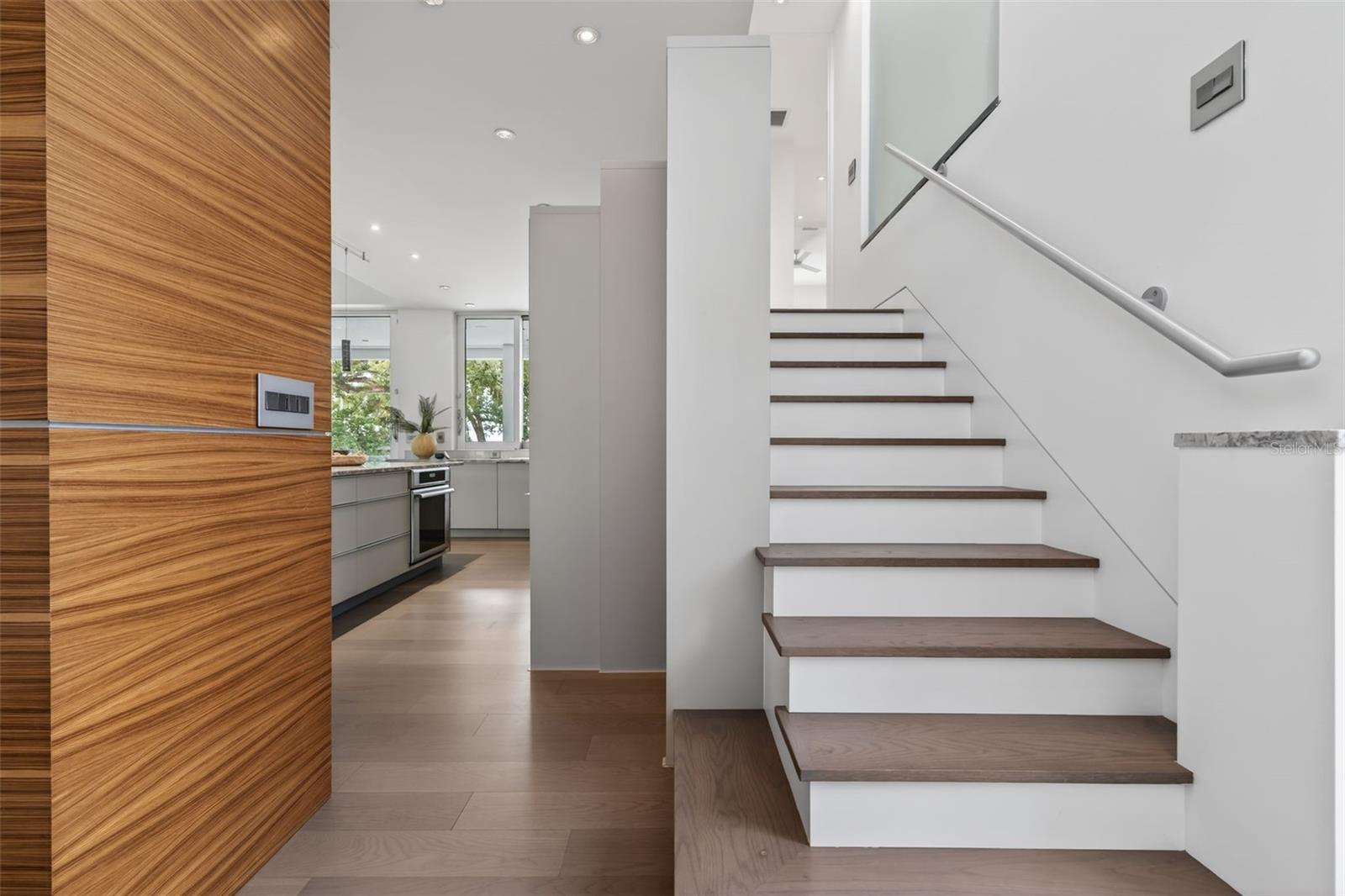 Image 29 of 64 For 1617 Palmetto Lane