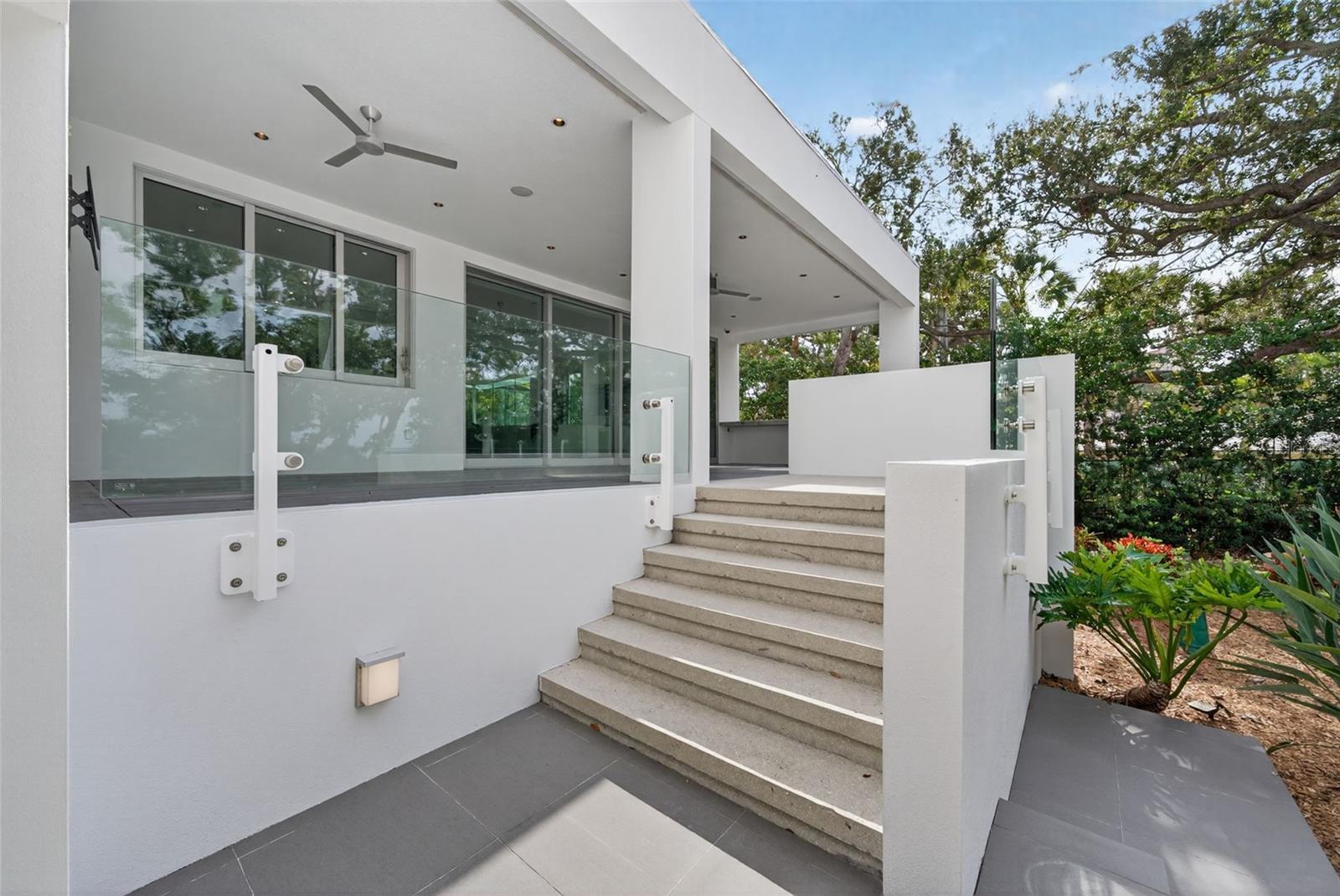 Image 54 of 64 For 1617 Palmetto Lane