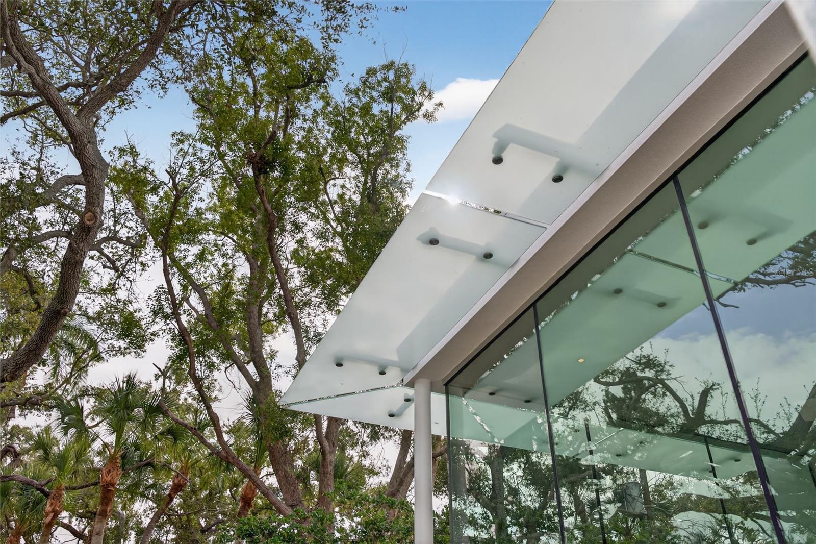 Image 8 of 64 For 1617 Palmetto Lane