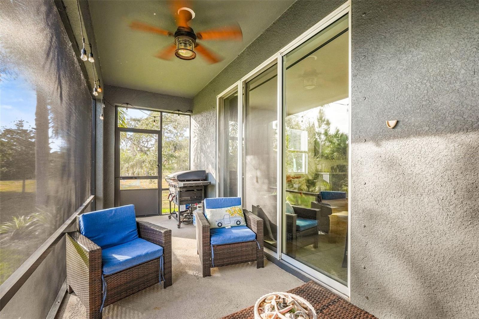 Image 18 of 37 For 8701 Daydream Street