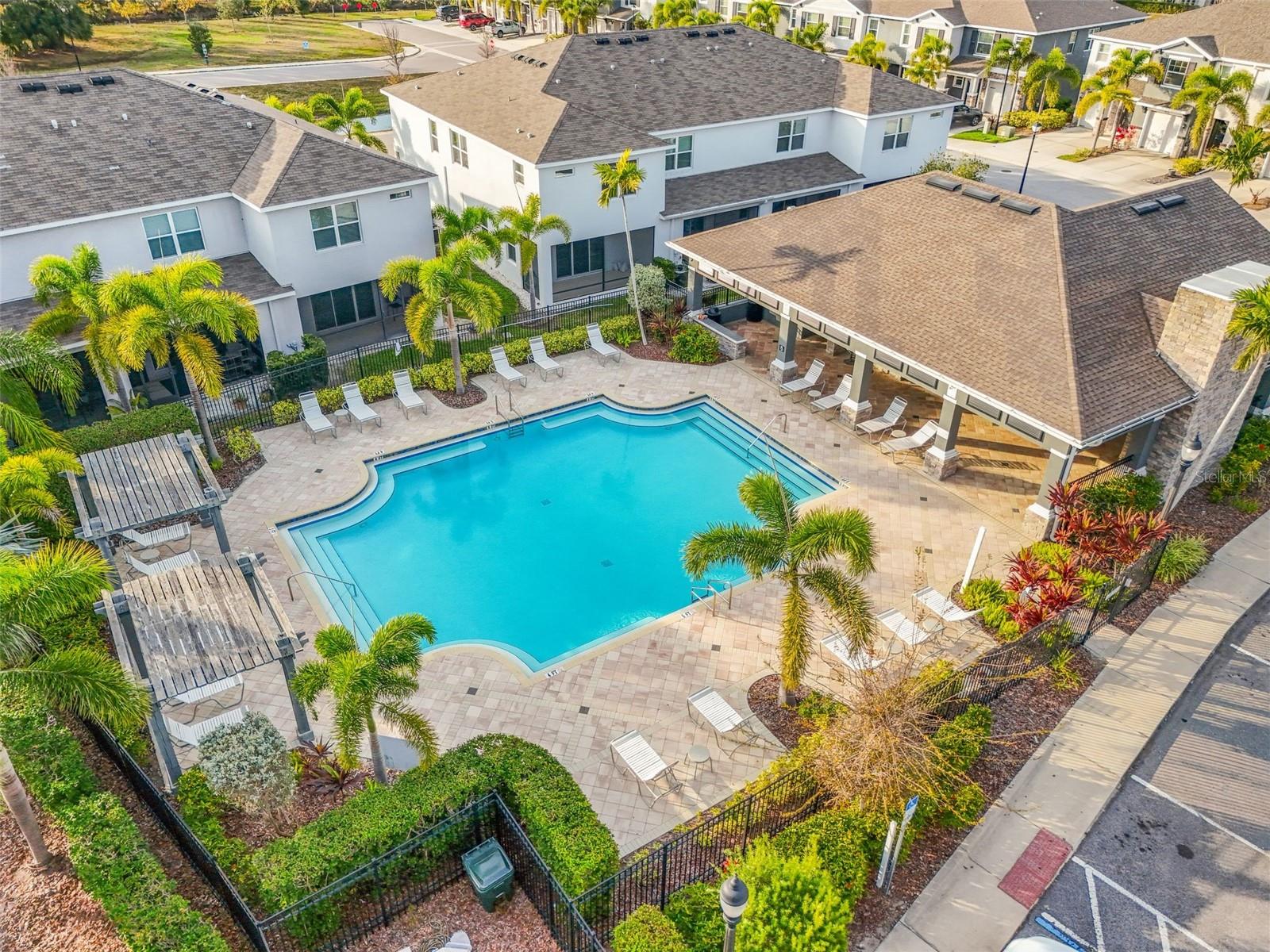 Image 34 of 37 For 8701 Daydream Street