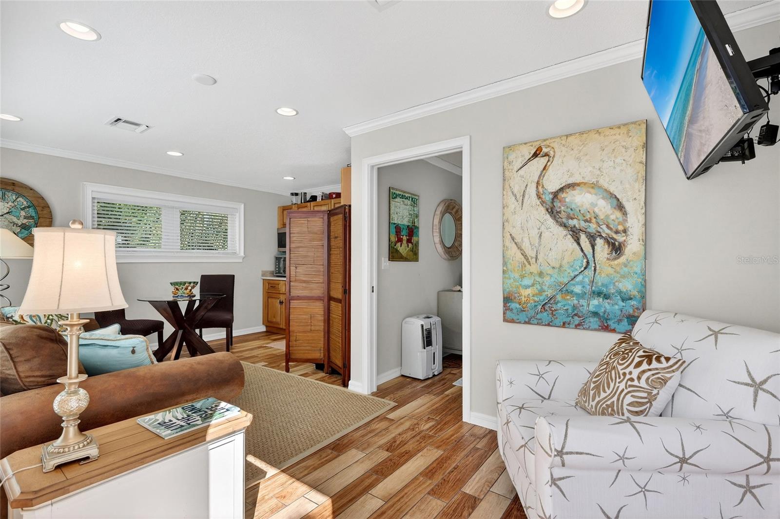 Image 27 of 39 For 6851 Longboat Drive S