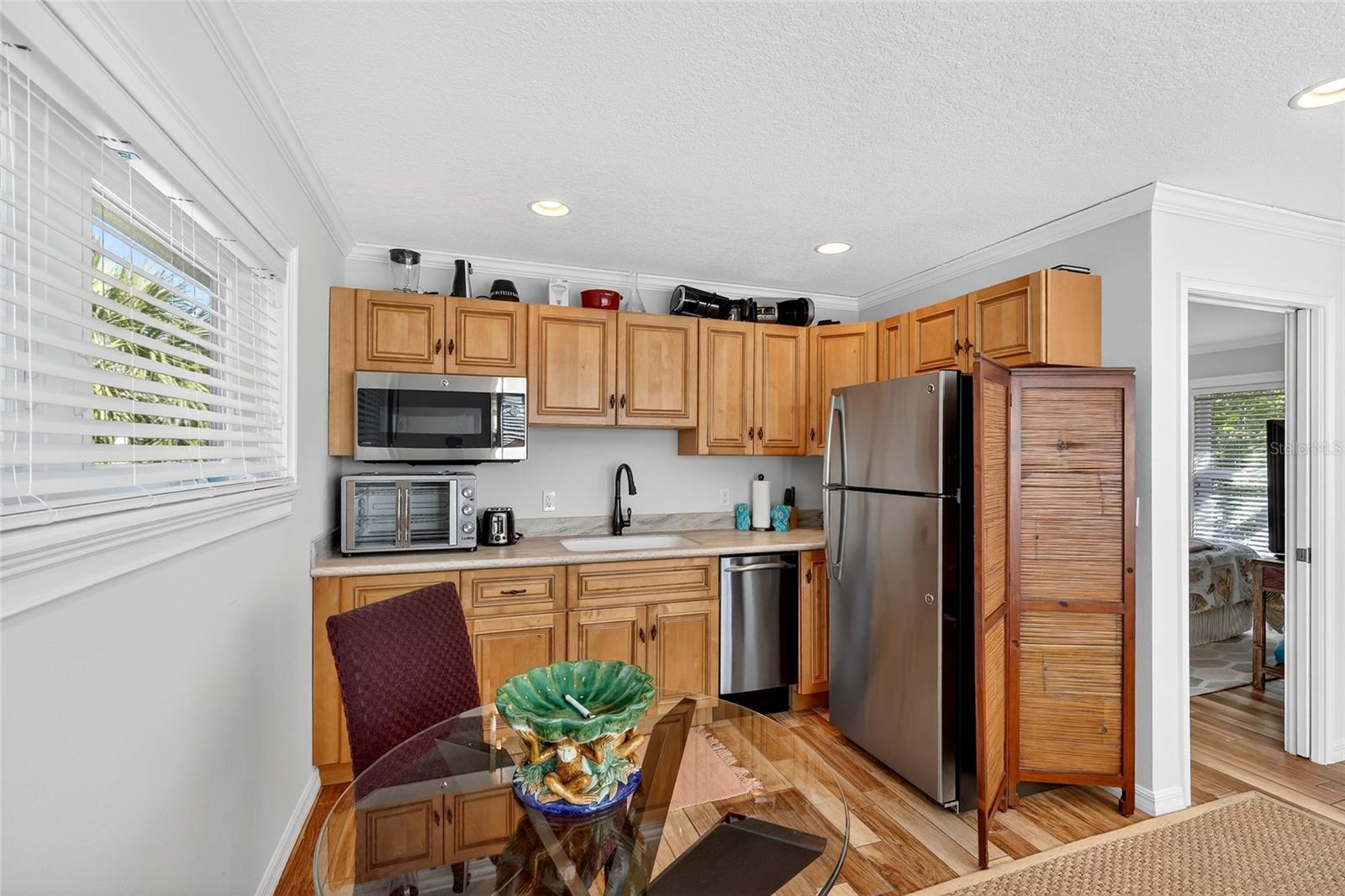 Image 29 of 39 For 6851 Longboat Drive S