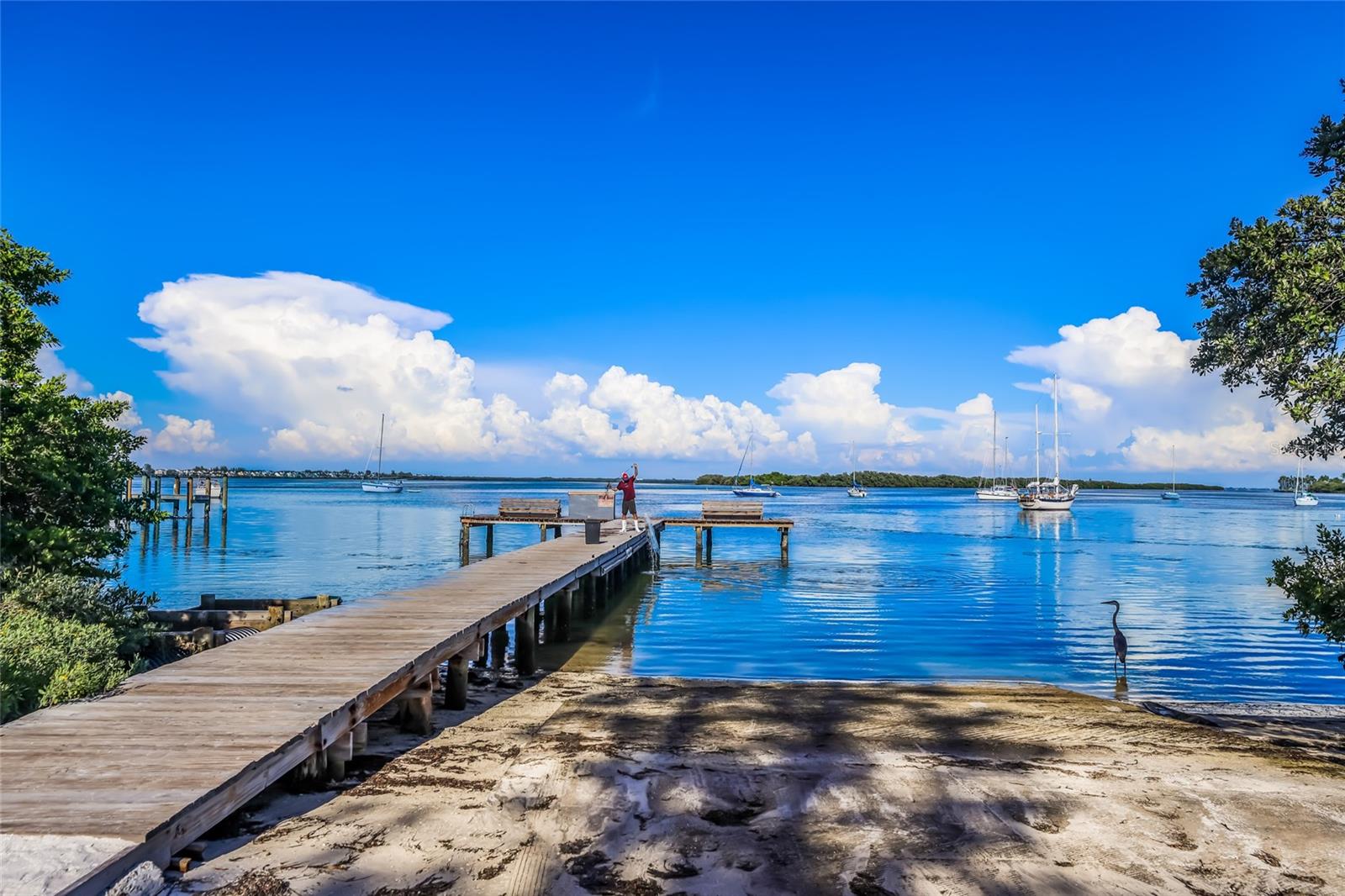 Image 37 of 39 For 6851 Longboat Drive S