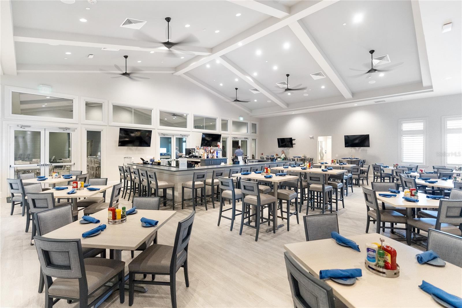 Image 23 of 38 For 5335 White Sand Cove