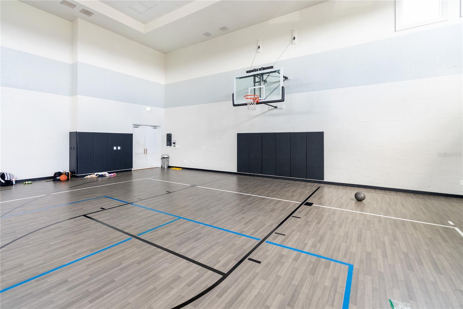 Image 36 of 38 For 5335 White Sand Cove