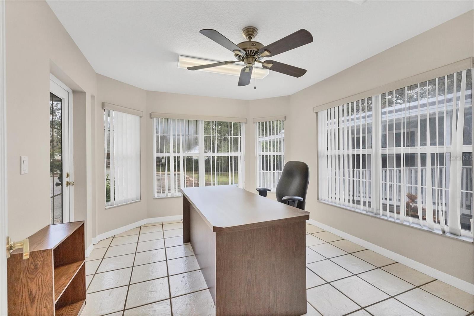 Image 19 of 38 For 37220 Glenwood Avenue