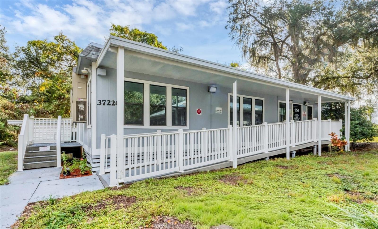 Image 21 of 38 For 37220 Glenwood Avenue