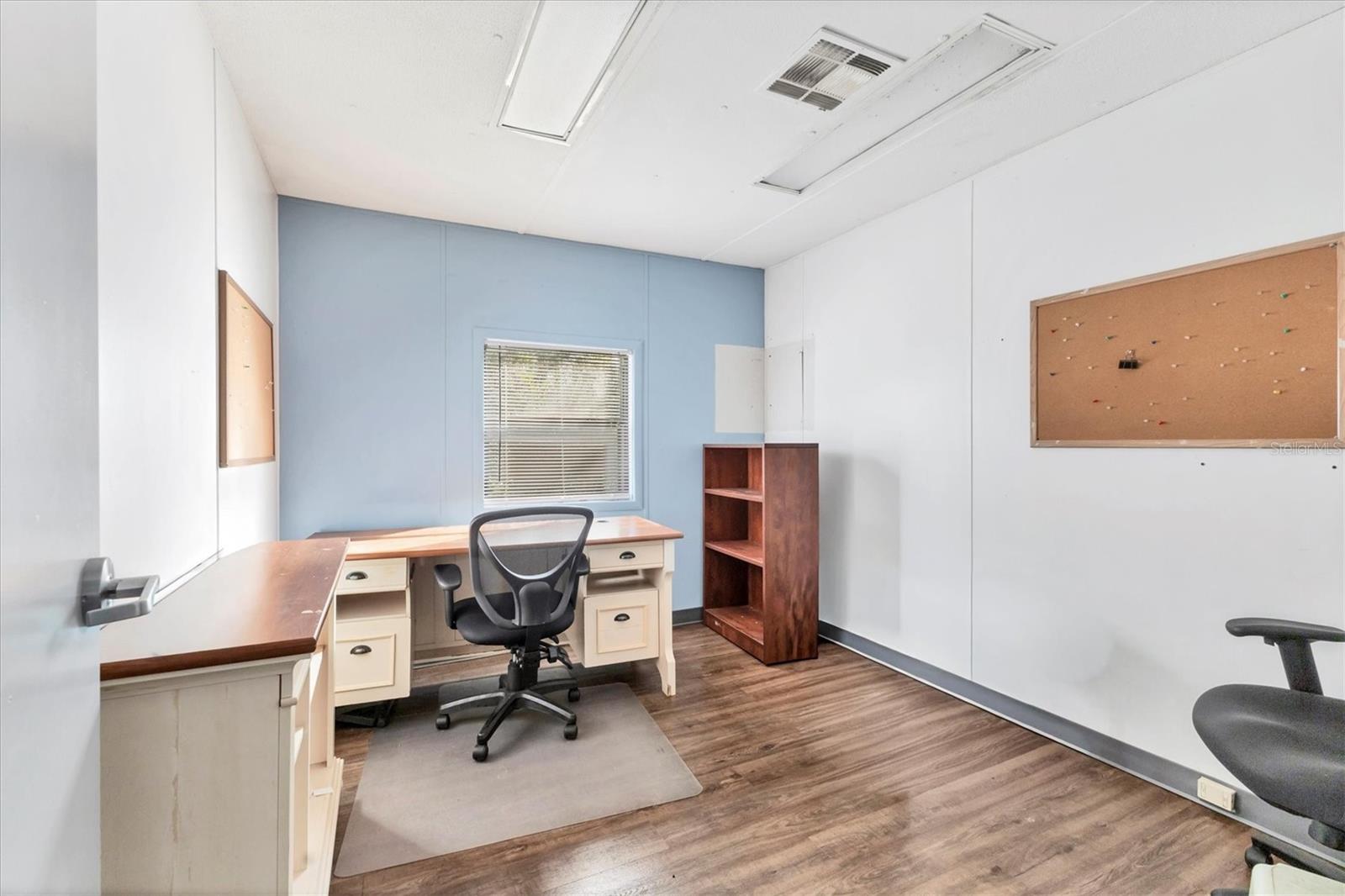 Image 31 of 38 For 37220 Glenwood Avenue