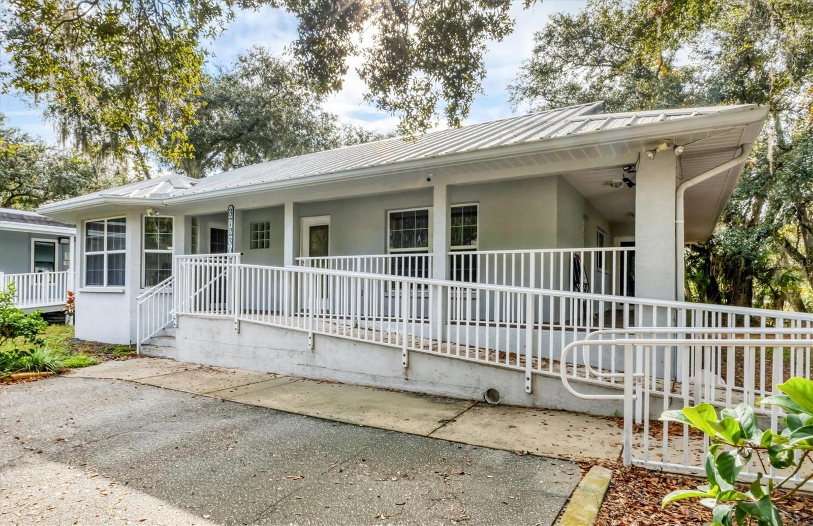 Image 7 of 38 For 37220 Glenwood Avenue