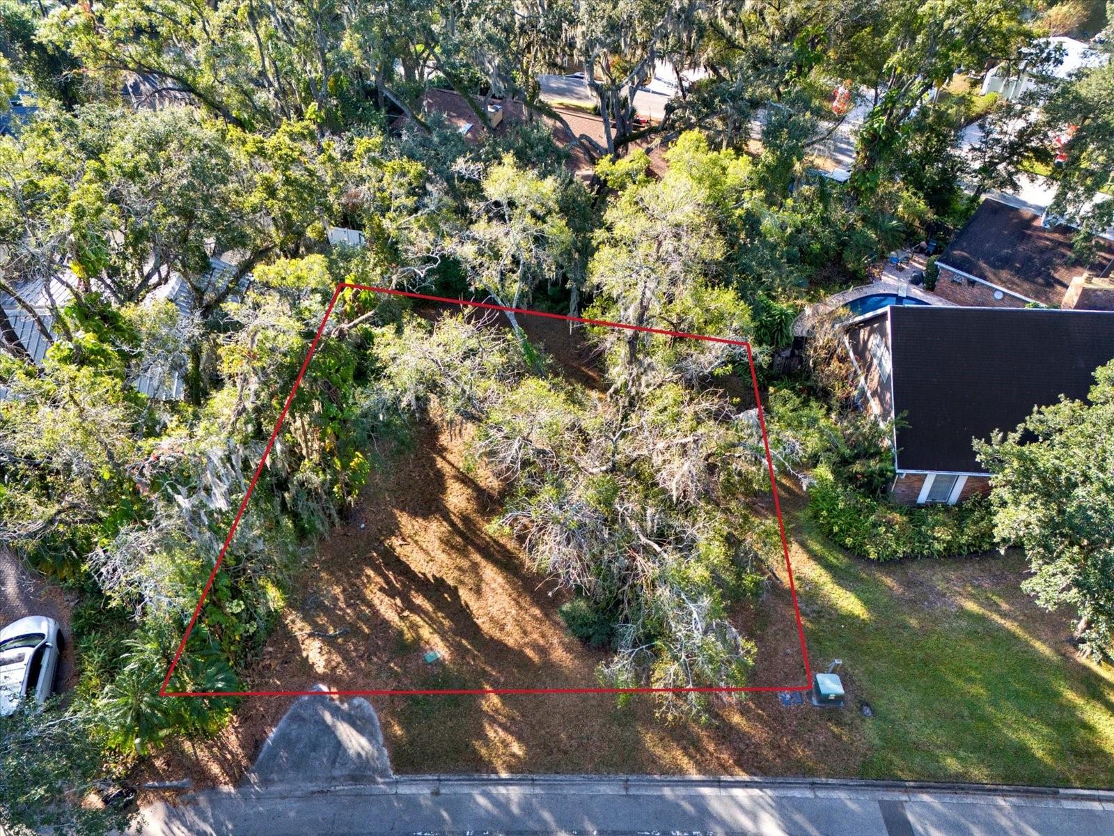 Image 4 of 16 For 1113 Riverhills Drive