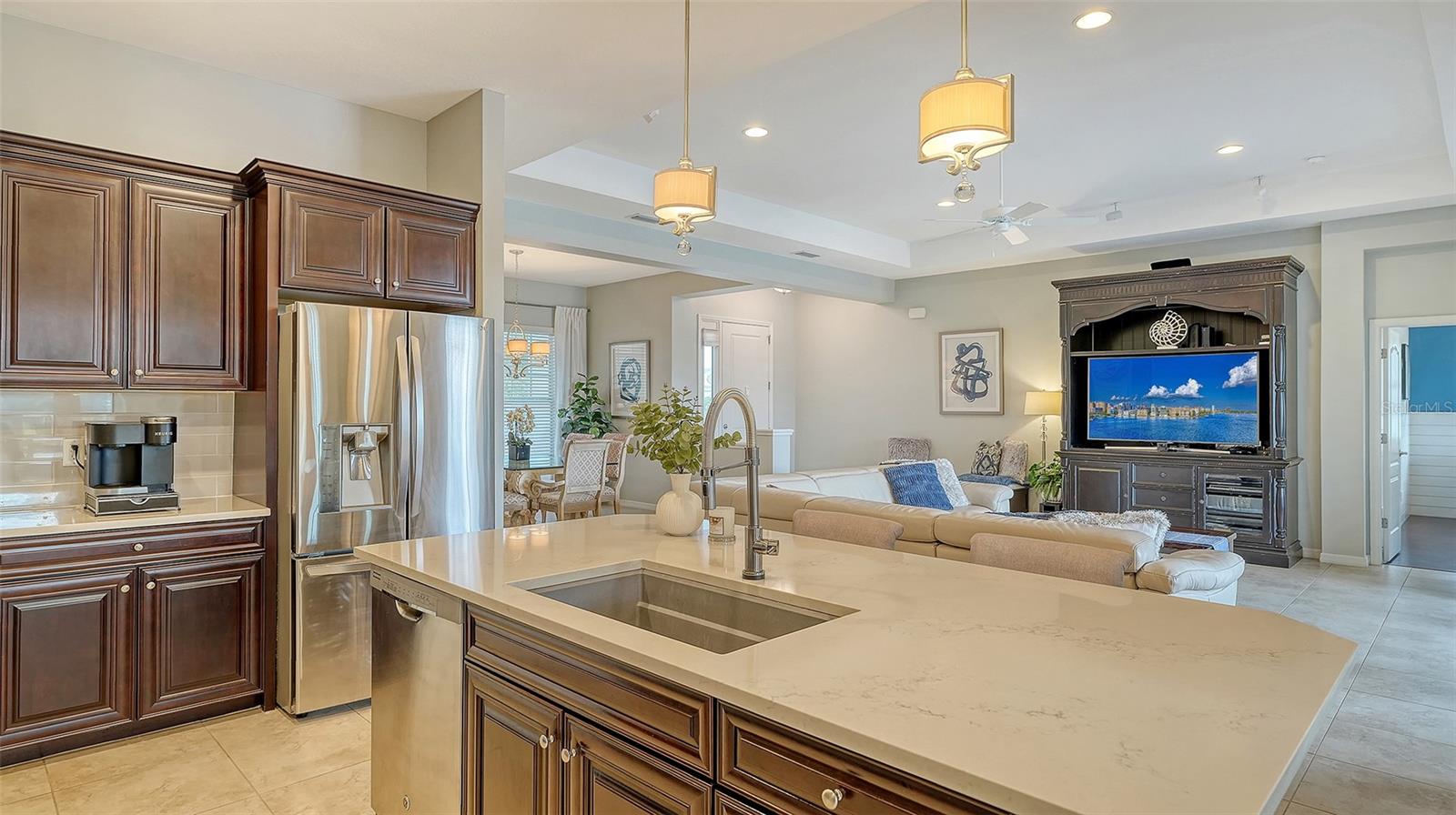 Image 16 of 72 For 12080 Longview Lake Circle