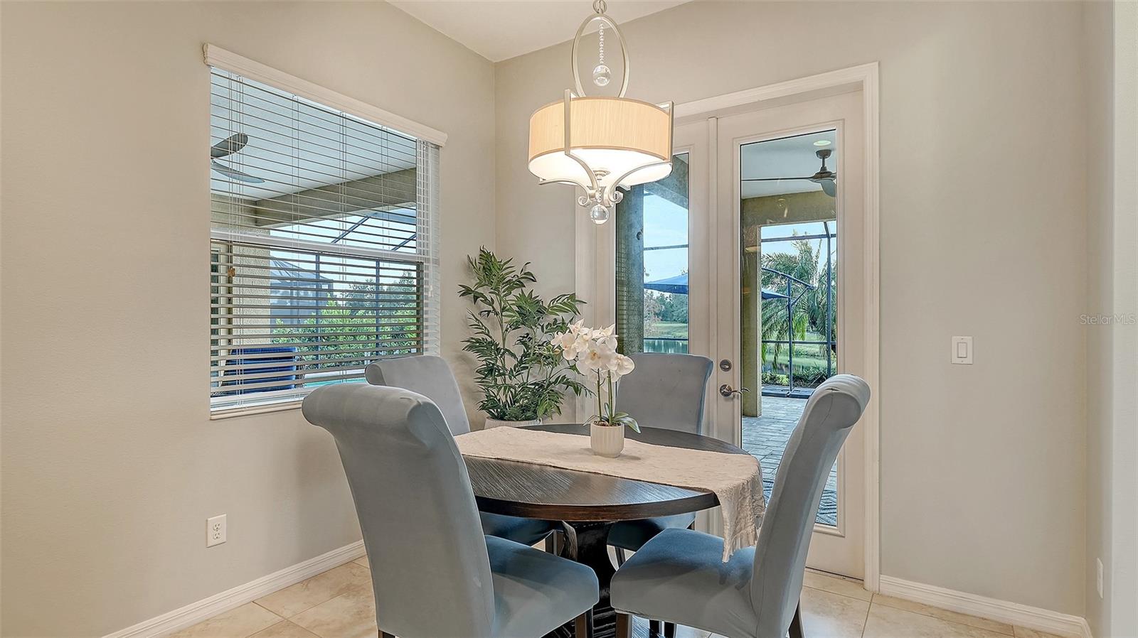 Image 19 of 72 For 12080 Longview Lake Circle