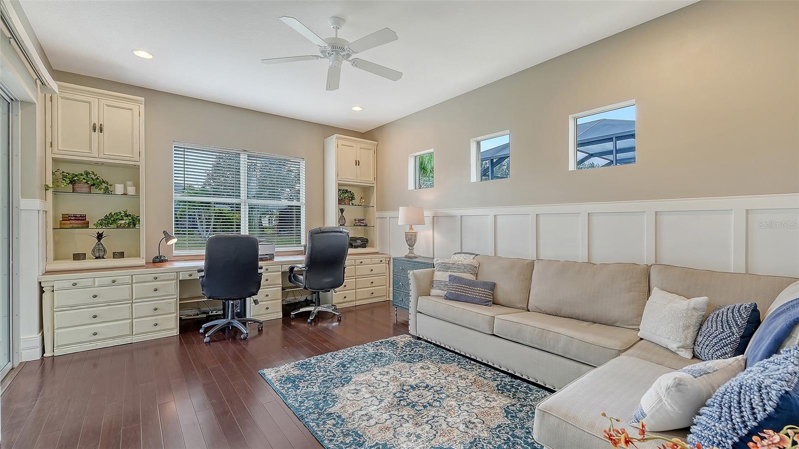 Image 36 of 72 For 12080 Longview Lake Circle