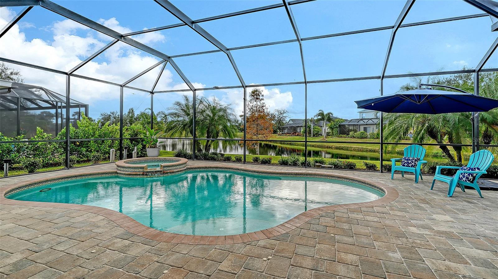 Image 4 of 72 For 12080 Longview Lake Circle