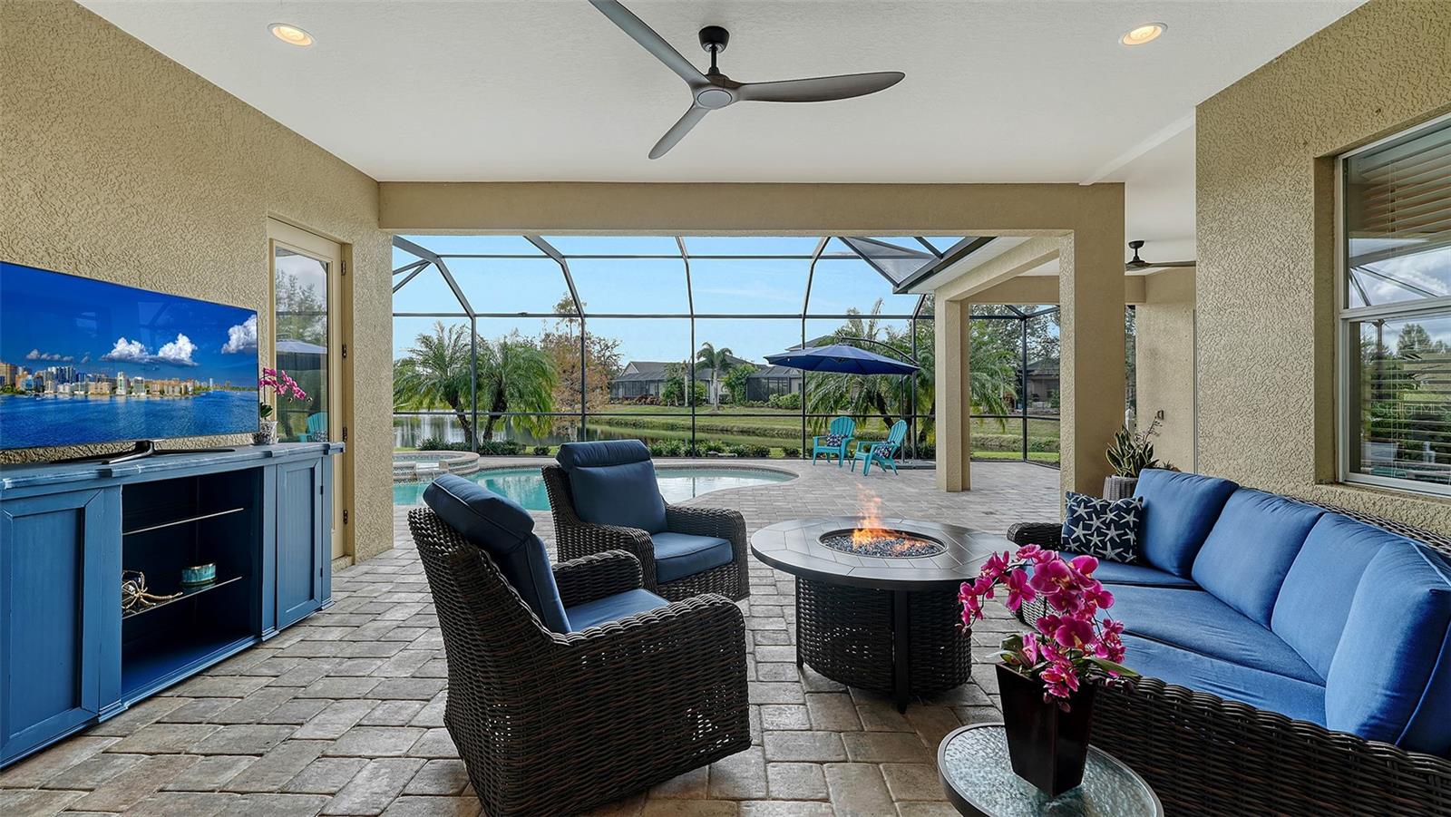 Image 5 of 72 For 12080 Longview Lake Circle