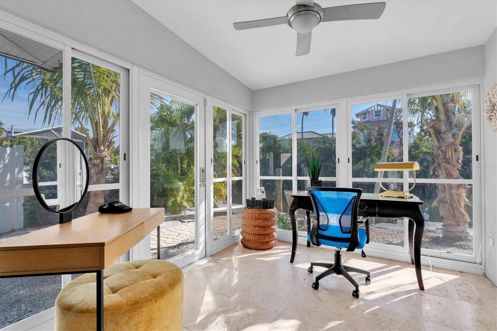 Image 20 of 45 For 519 South Drive