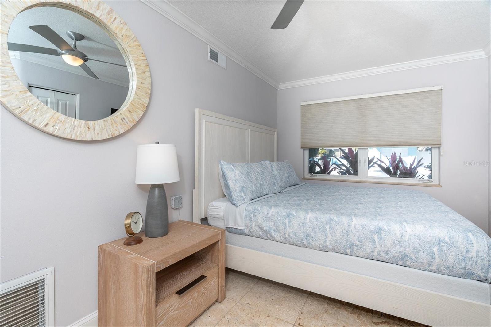 Image 27 of 45 For 519 South Drive