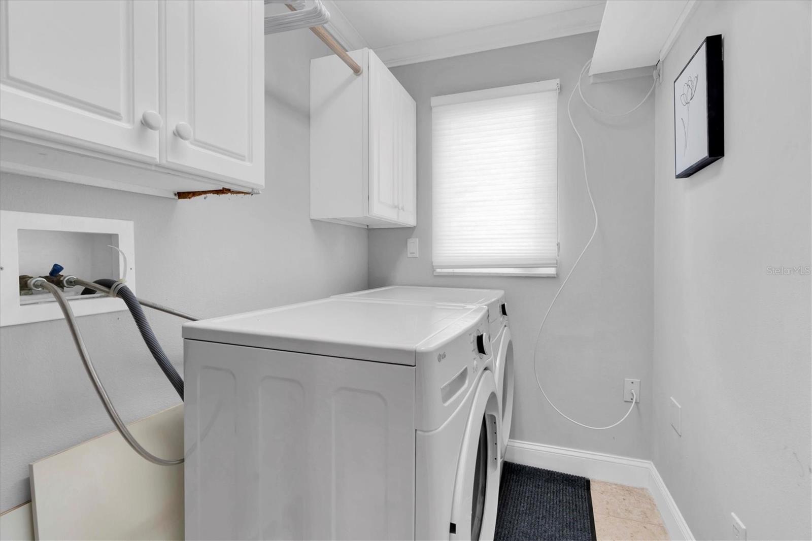 Image 30 of 45 For 519 South Drive