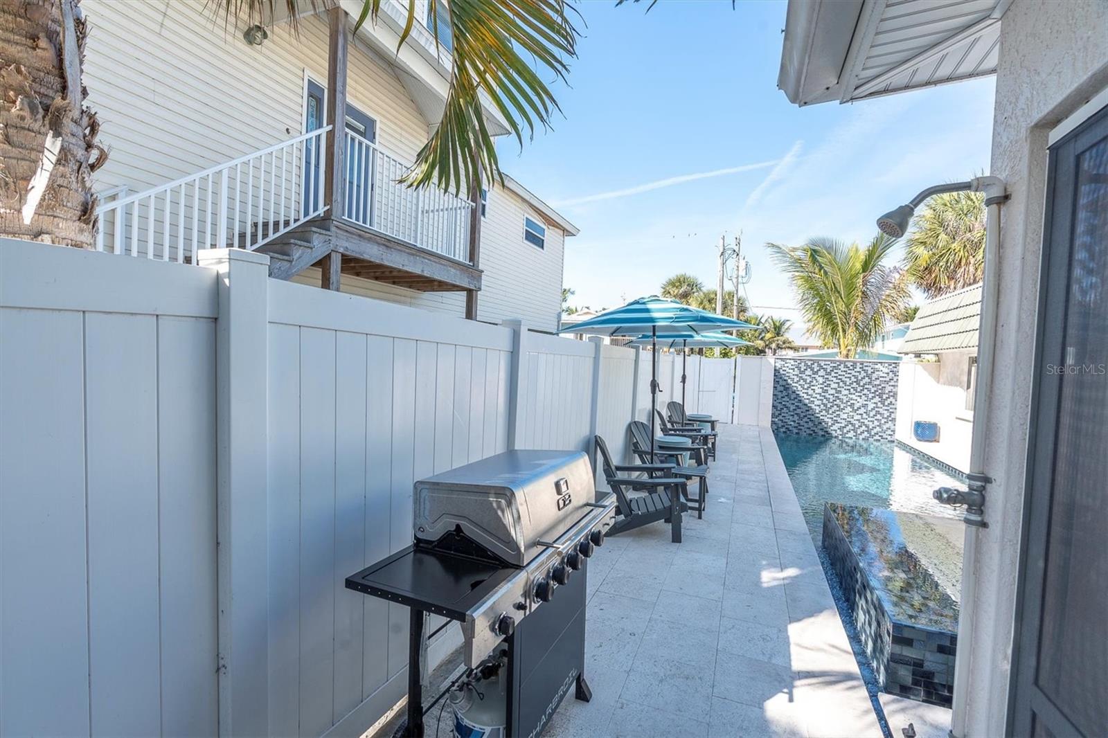 Image 31 of 45 For 519 South Drive