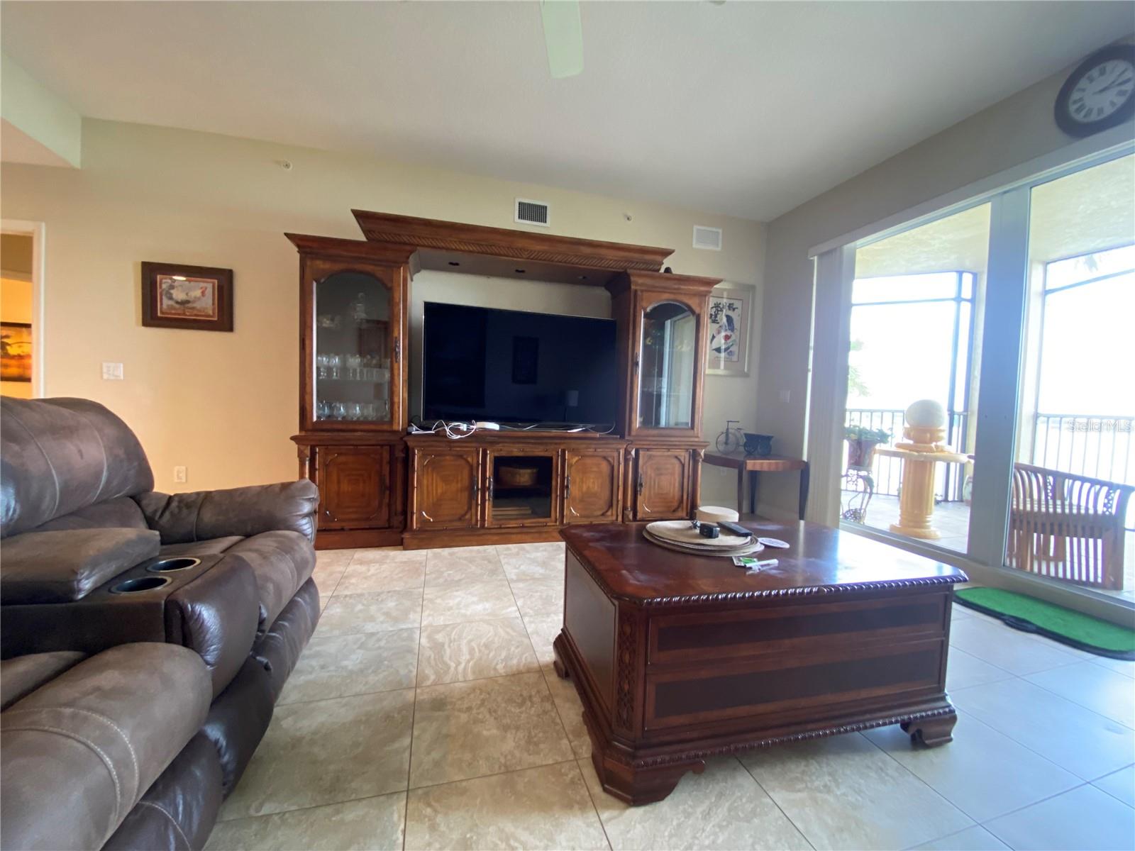 Image 16 of 66 For 6360 Watercrest Way 302