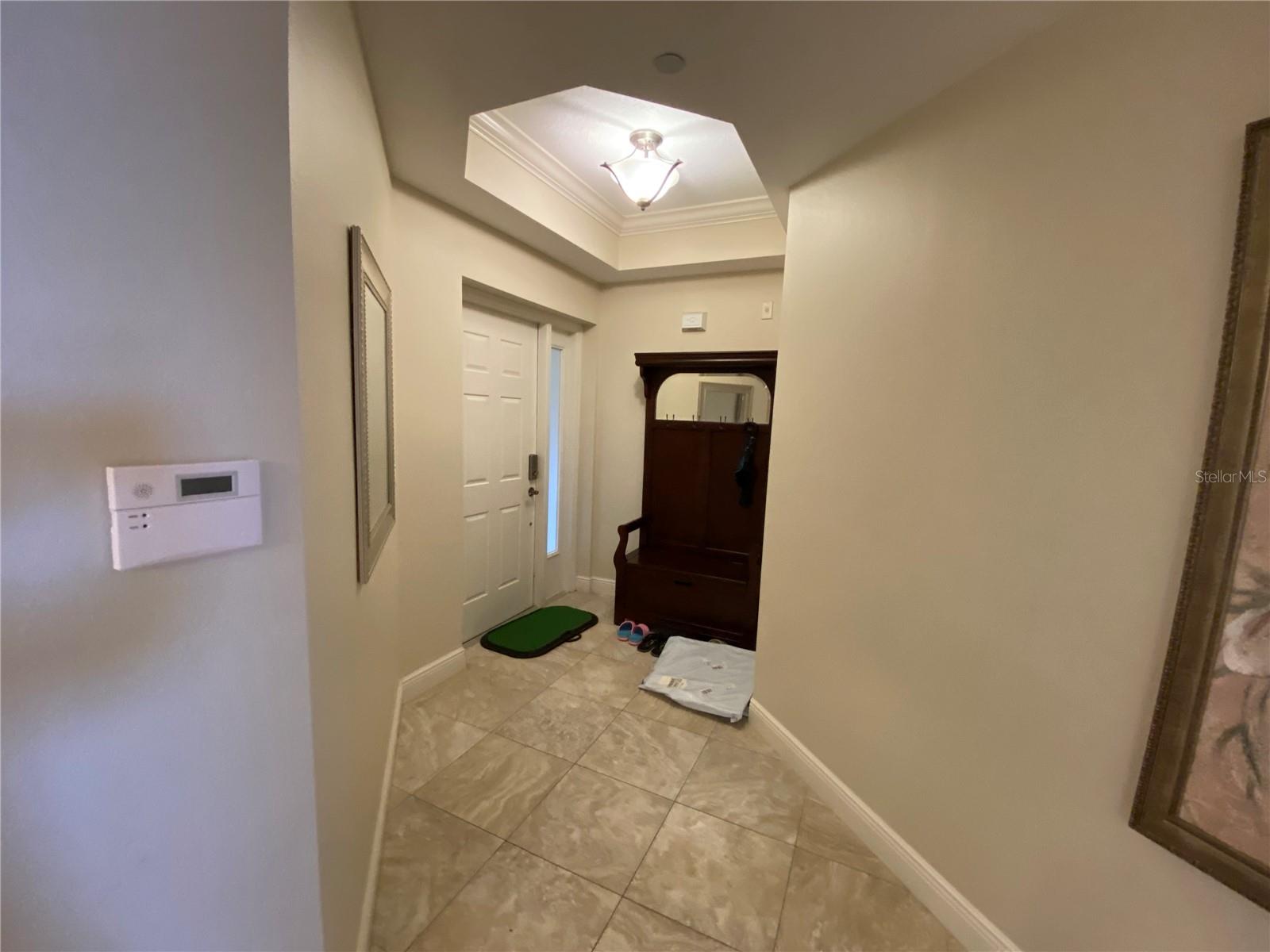 Image 26 of 66 For 6360 Watercrest Way 302