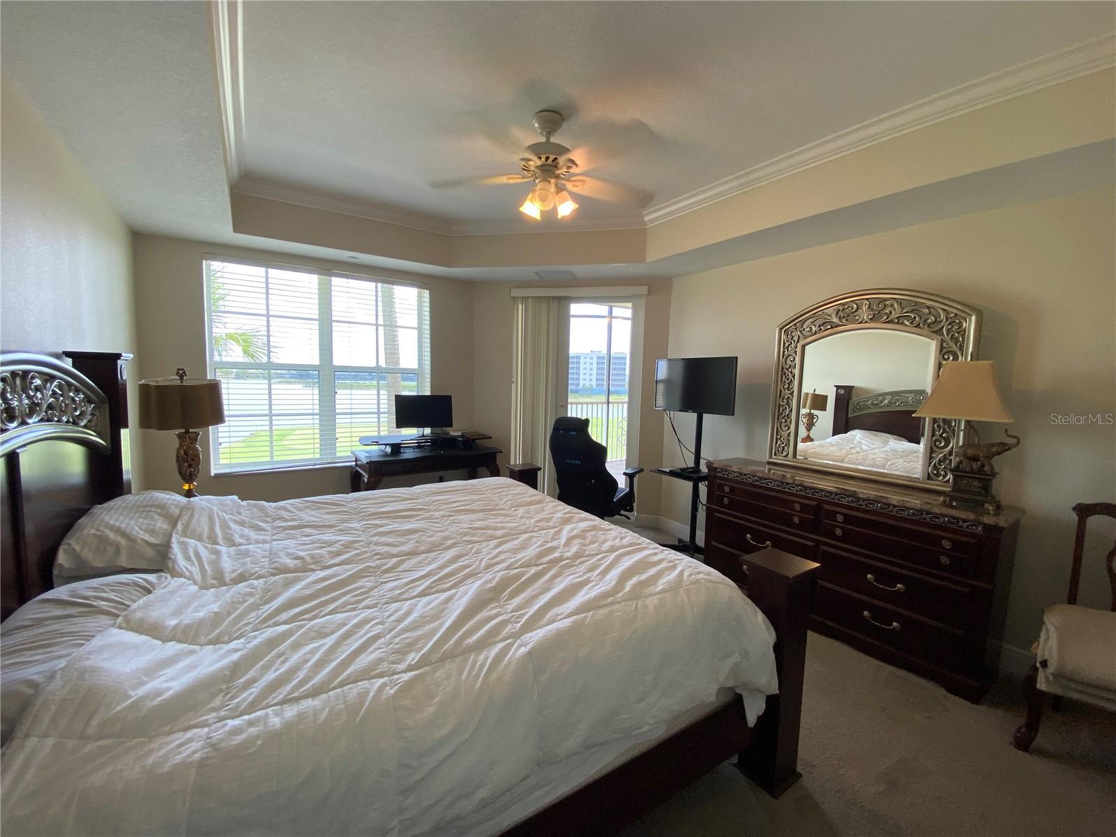 Image 4 of 66 For 6360 Watercrest Way 302