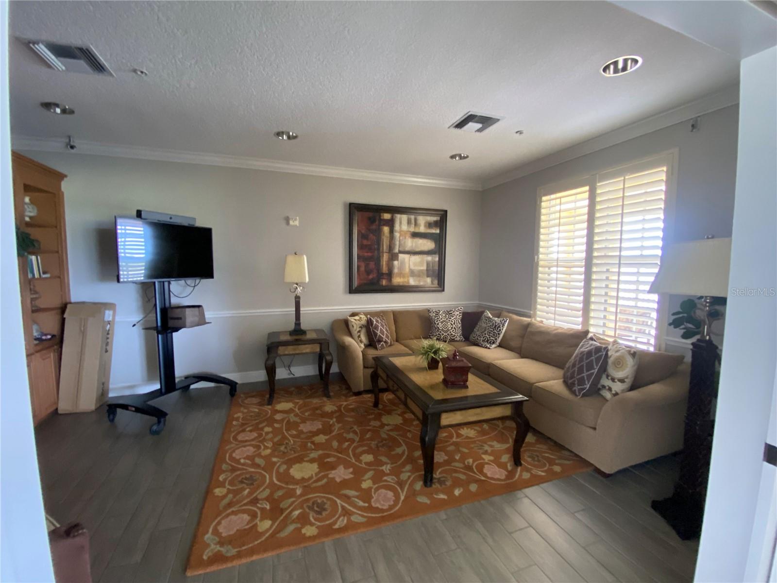 Image 49 of 66 For 6360 Watercrest Way 302