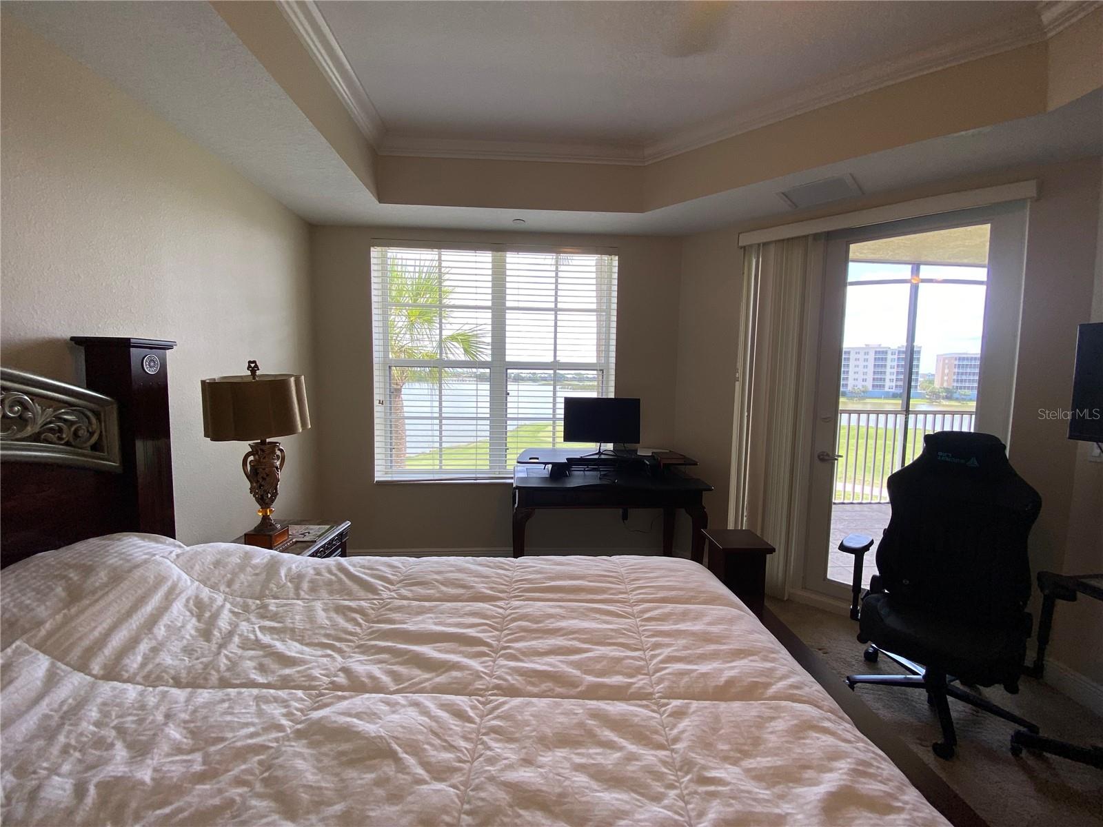 Image 5 of 66 For 6360 Watercrest Way 302