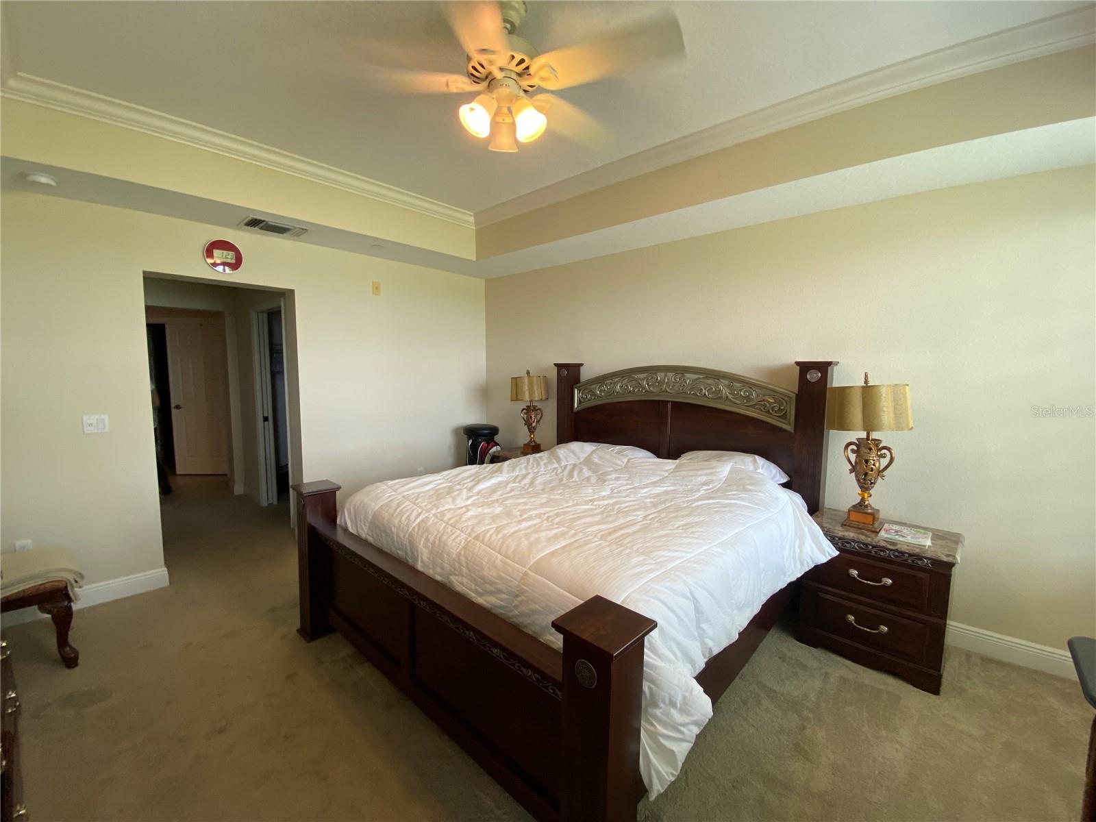 Image 6 of 66 For 6360 Watercrest Way 302