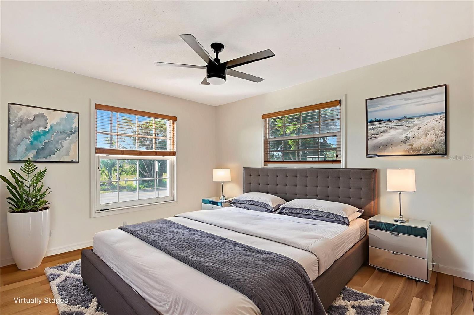 Image 10 of 72 For 4406 17th Street W