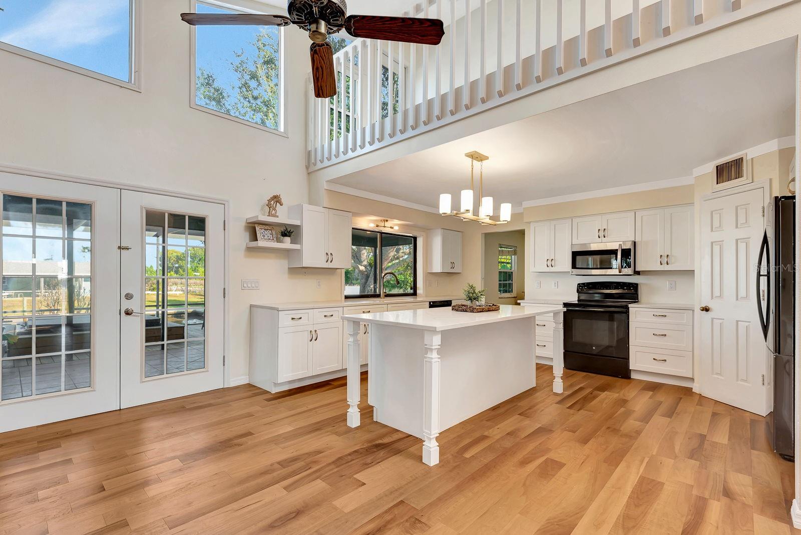 Image 14 of 72 For 4406 17th Street W