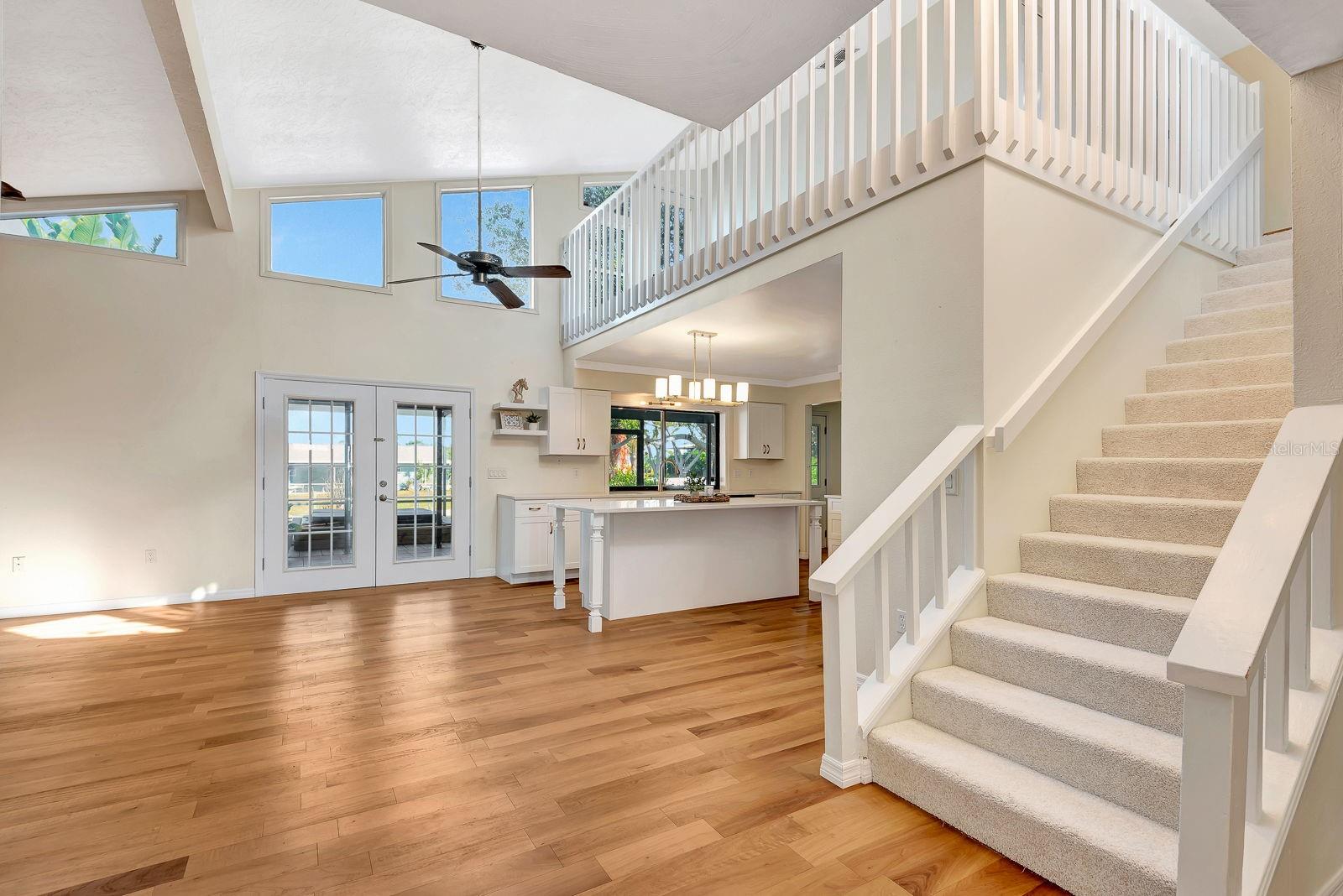 Image 19 of 72 For 4406 17th Street W