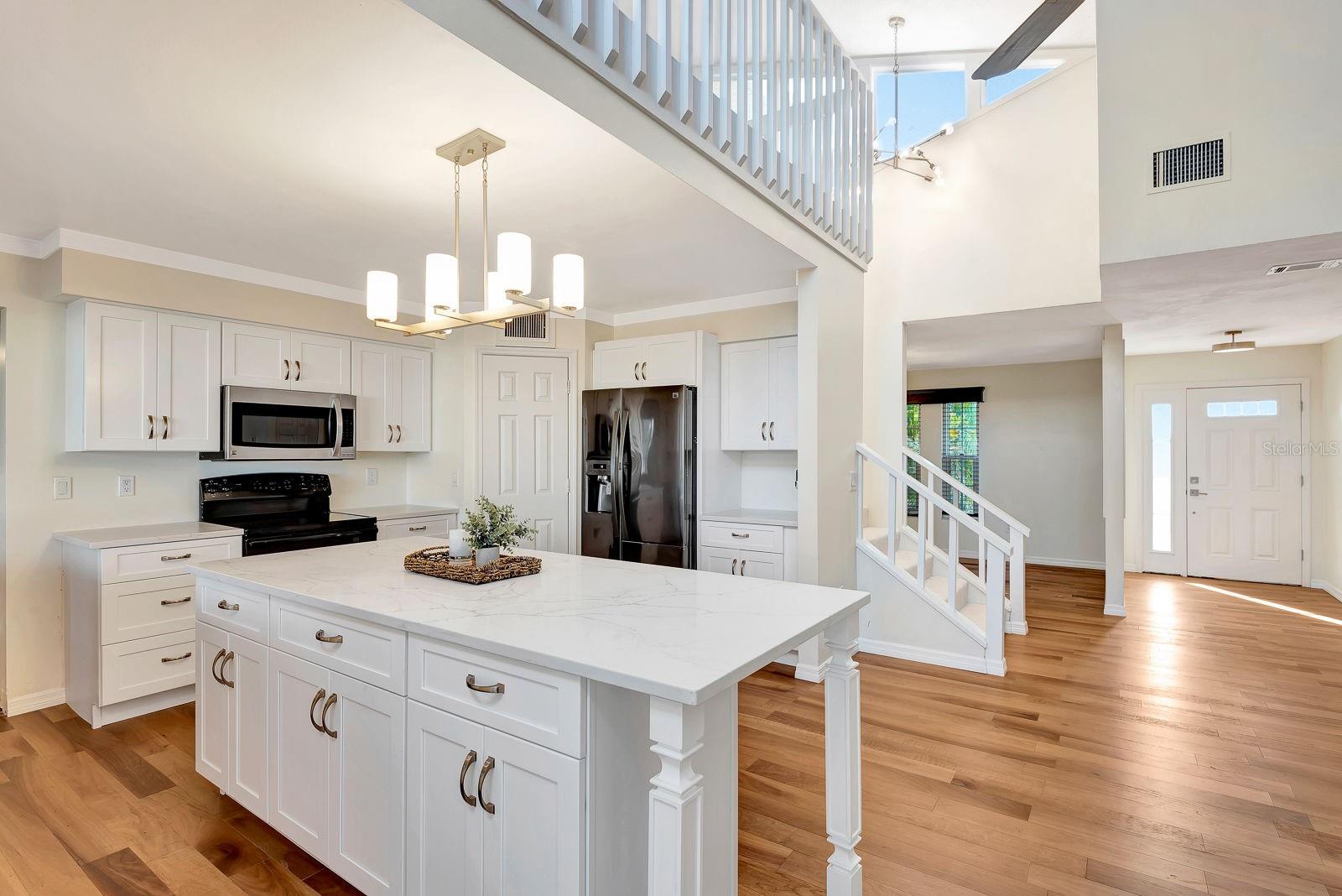 Image 20 of 72 For 4406 17th Street W