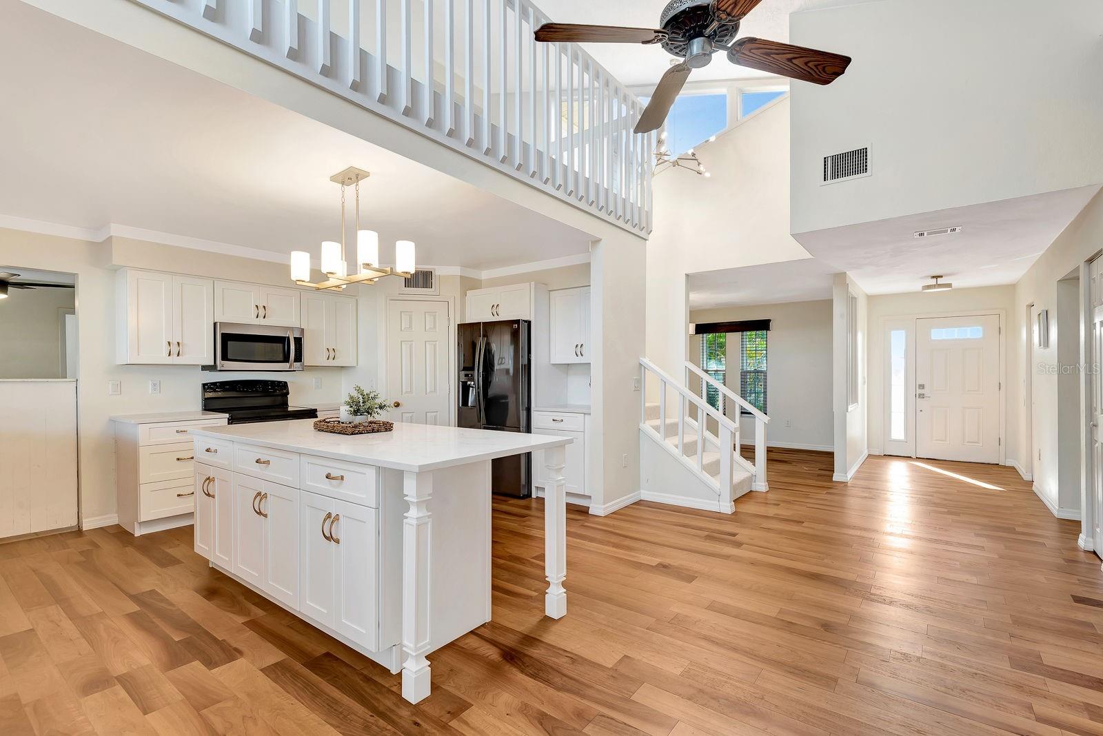 Image 27 of 72 For 4406 17th Street W