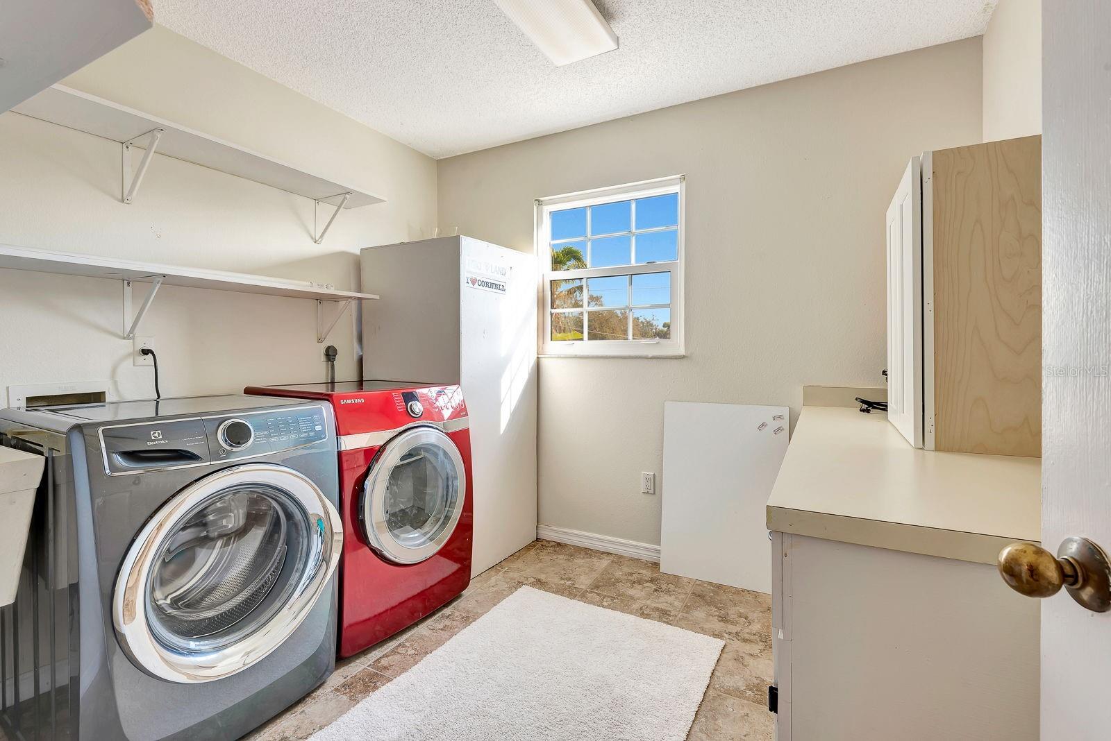 Image 50 of 72 For 4406 17th Street W