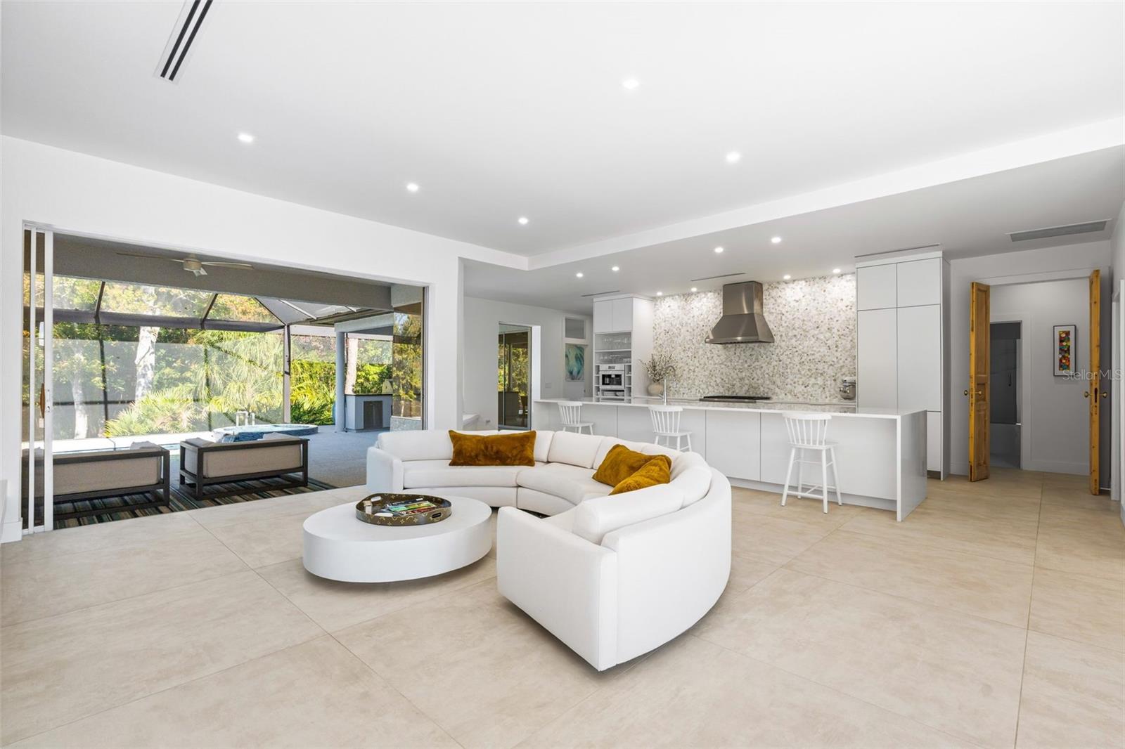 Image 11 of 45 For 6669 Windjammer Place