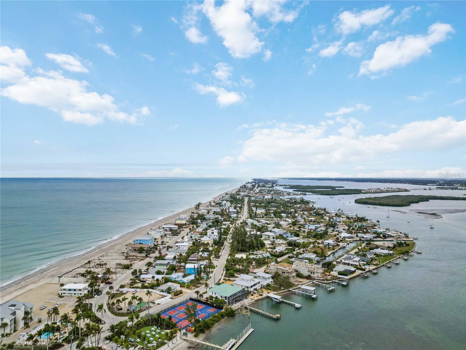 Image 14 of 17 For 1120 Shore View Drive D