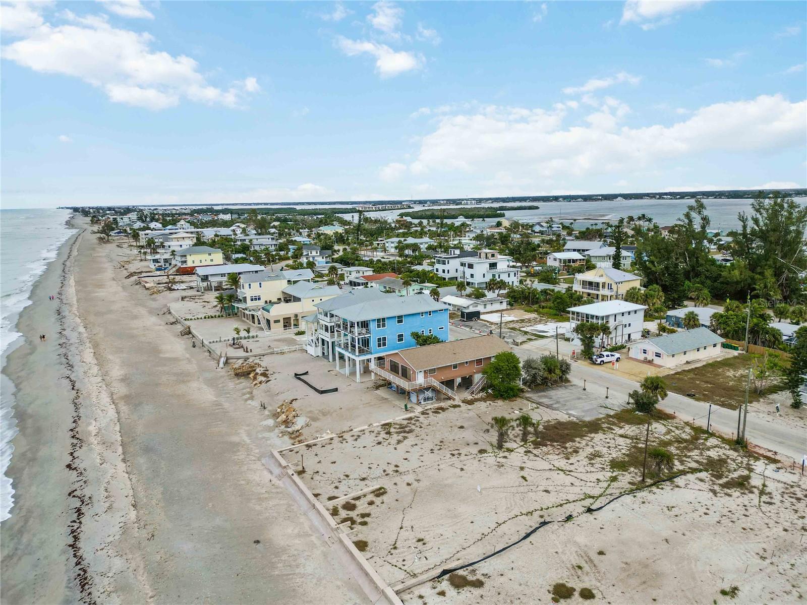 Image 7 of 17 For 1120 Shore View Drive D