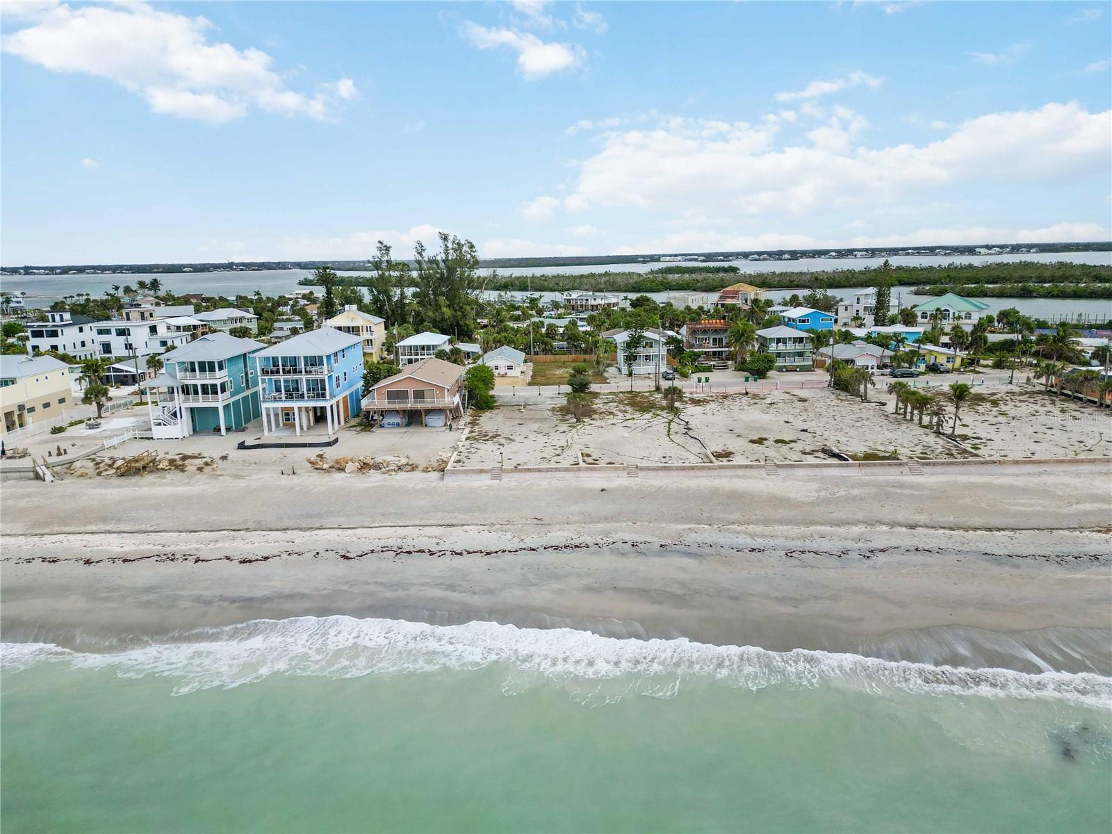 Image 8 of 17 For 1120 Shore View Drive D