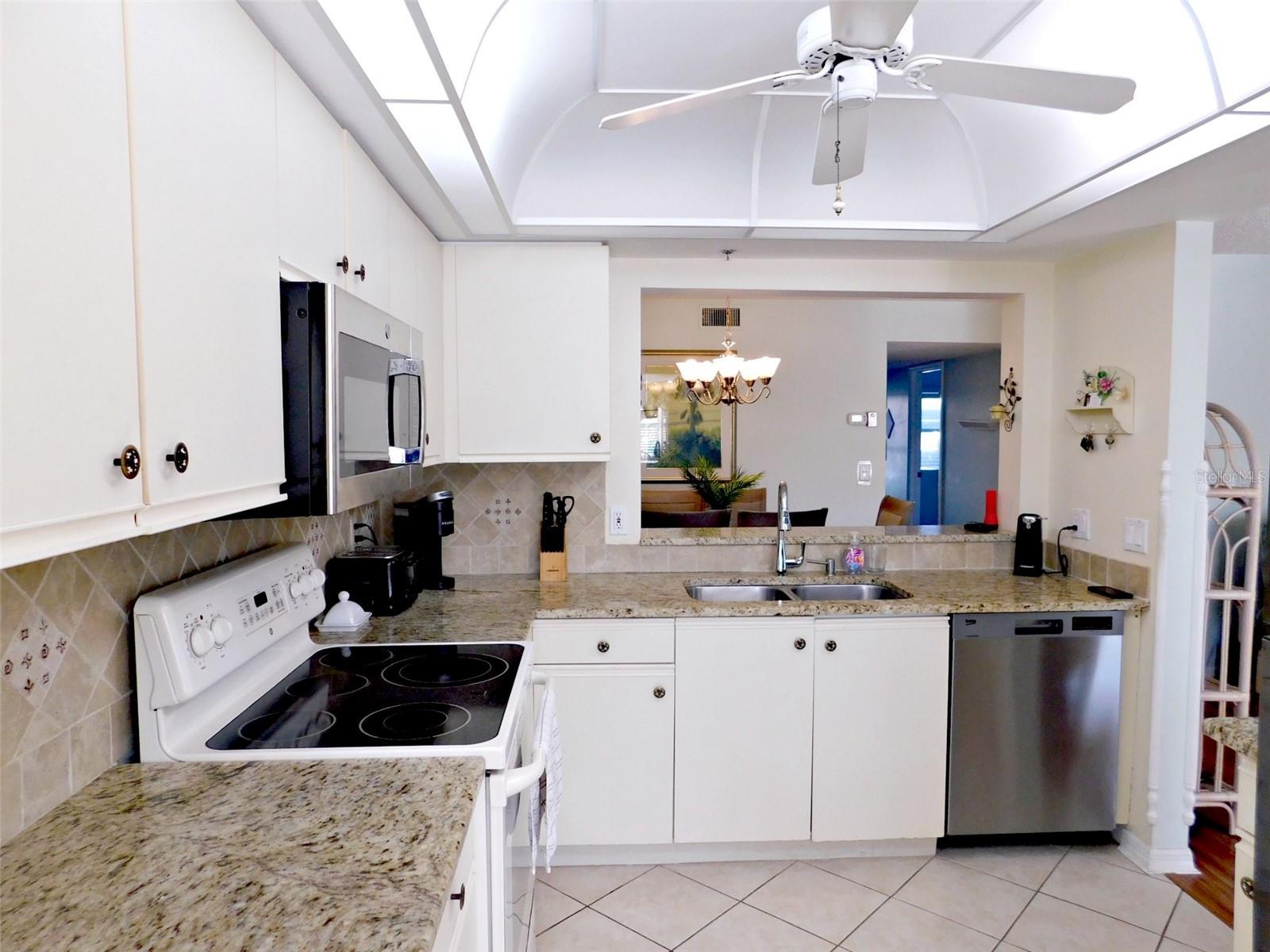 Image 11 of 33 For 7301 29th Ave Dr W  108